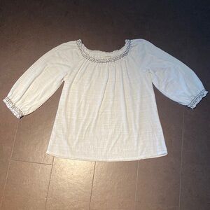 Max Studio blouse size Medium